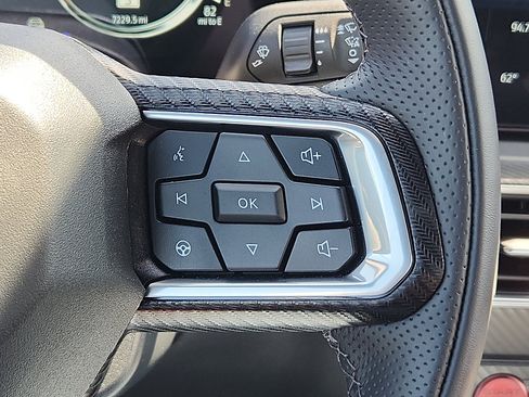Used 2025 Ford Mustang Premium RWD image 21
