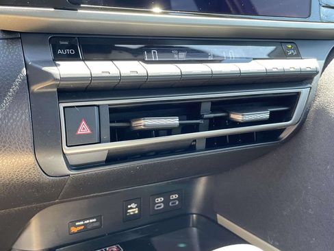 Used 2025 Toyota Camry LE FWD image 25
