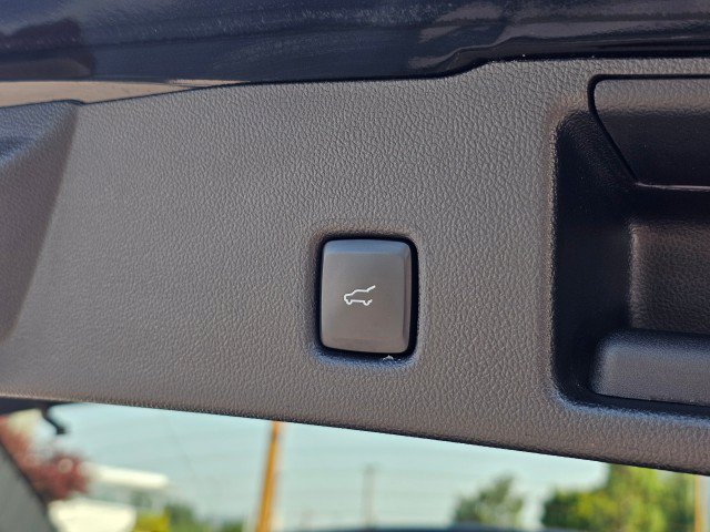 Used 2024 Ford Escape Platinum AWD/4WD image 19