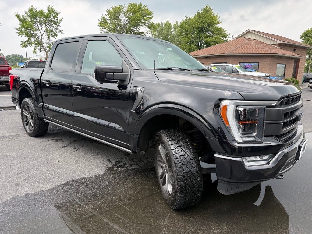 Used 2021 Ford F150 Lariat w/ Equipment Group 502A High AWD/4WD image 3