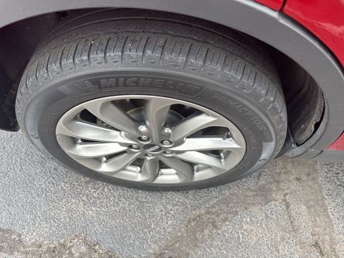 Used 2021 Lincoln Corsair FWD w/ Premium Package image 5