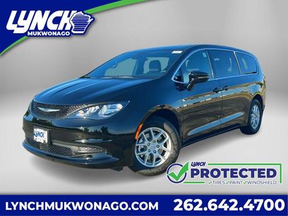 New 2026 Chrysler Voyager LX