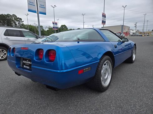 Used 1992 Chevrolet Corvette Coupe RWD image 5