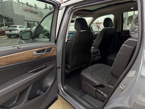 New 2026 Volkswagen Atlas SE image 27