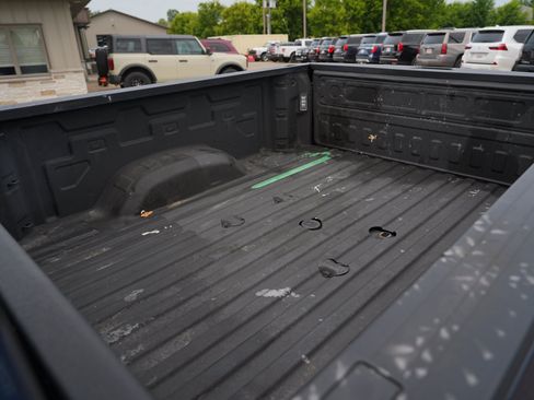 Used 2021 Chevrolet Silverado 3500 LT w/ Convenience Package AWD/4WD image 27