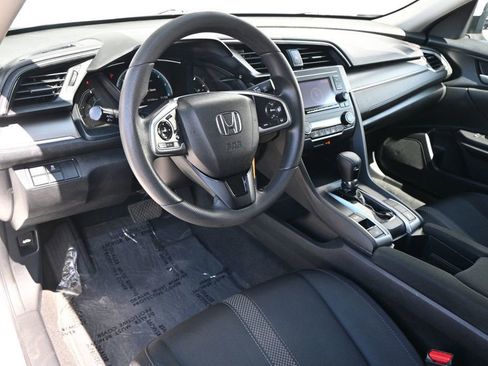 Used 2019 Honda Civic LX image 7