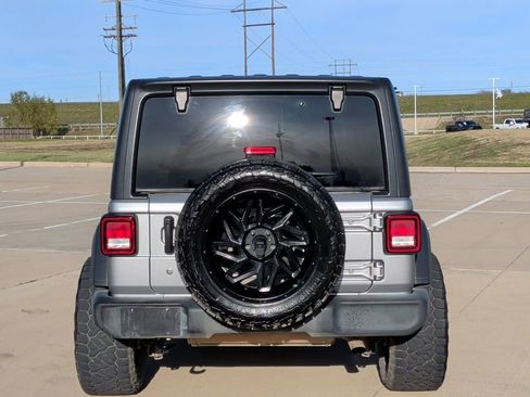 Used 2020 Jeep Wrangler Unlimited Sport S image 7