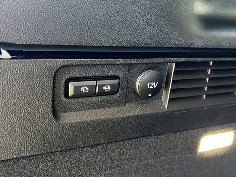 Certified 2022 Lincoln Nautilus Reserve w/ Equipment Group 201A image 32