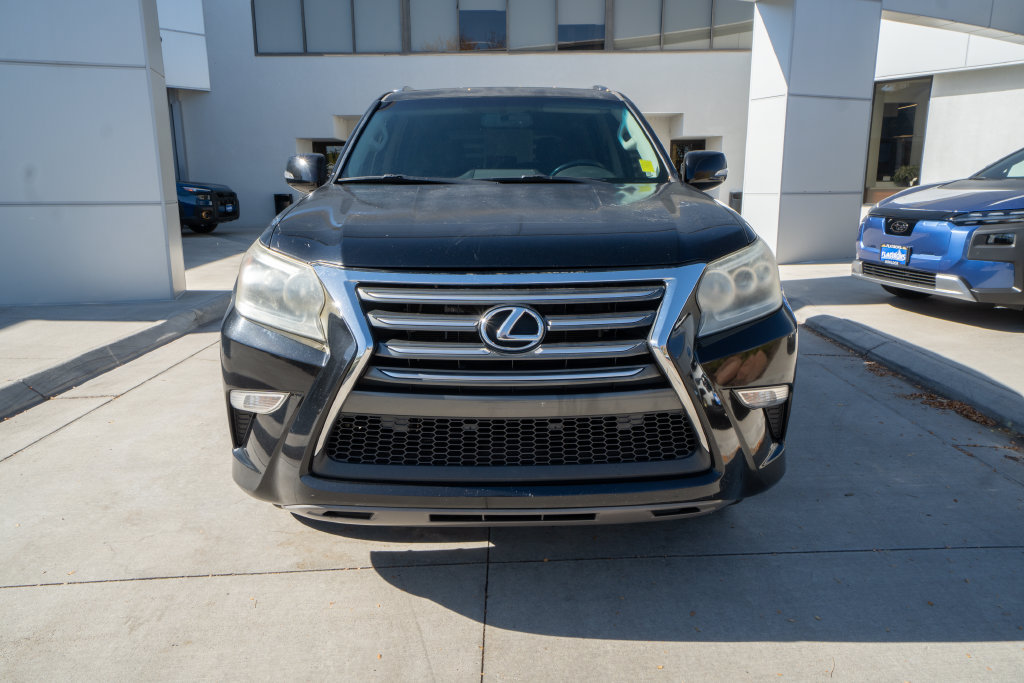 Used 2014 Lexus GX 460 AWD/4WD image 2
