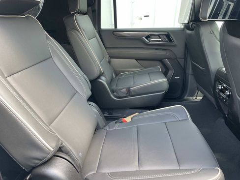 New 2026 GMC Yukon XL Elevation w/ Elevation Premium Package image 26