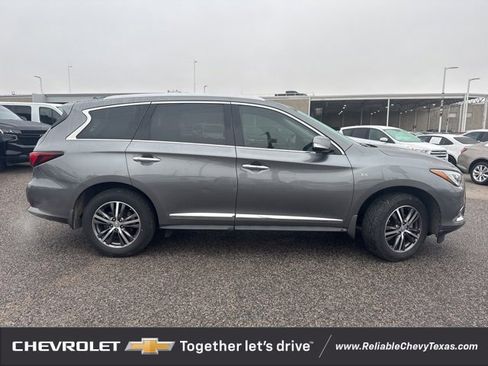 Used 2018 INFINITI QX60 FWD w/ Premium Plus Package image 9