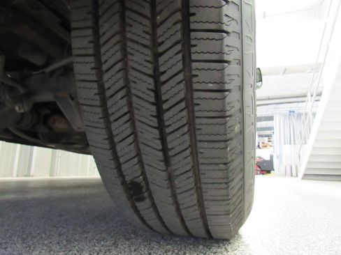 Used 2017 Nissan NV 3500 SV w/ Technology Package image 27