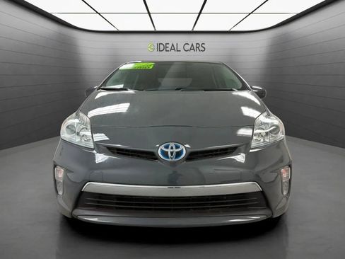 Used 2014 Toyota Prius Prime Plug-In Hybrid FWD image 2
