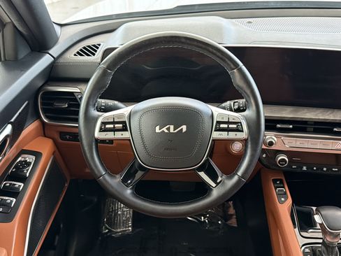 Used 2025 Kia Telluride EX X-Line AWD/4WD image 11