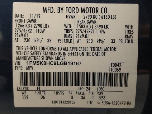 Used 2020 Ford Explorer Platinum w/ Premium Technology Package AWD/4WD image 33