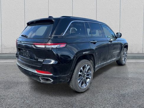 Used 2022 Jeep Grand Cherokee Overland w/ Advanced Protech Group III AWD/4WD image 7