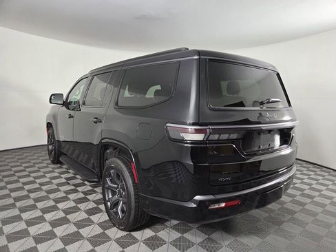 New 2026 Jeep Grand Wagoneer Limited AWD/4WD image 7