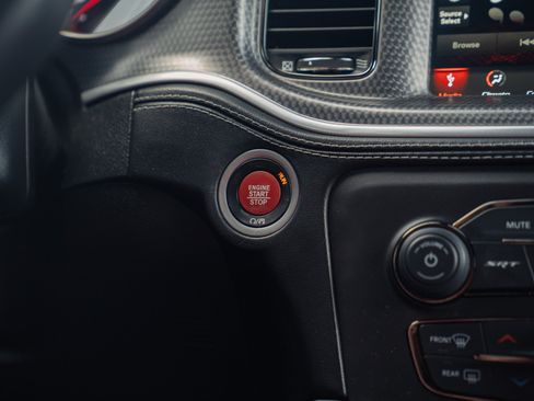Used 2021 Dodge Charger SRT Hellcat RWD image 31