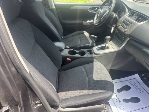 Used 2014 Nissan Sentra SV FWD image 10