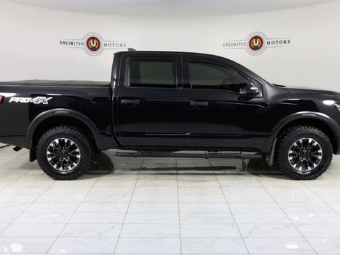 Used 2022 Nissan Titan PRO-4X w/ Pro-4x Convenience Package image 2