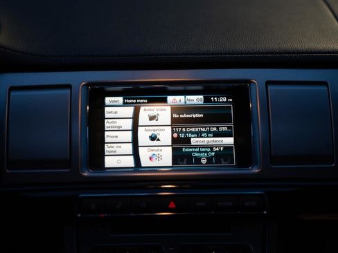 Used 2015 Jaguar XF Portfolio image 31