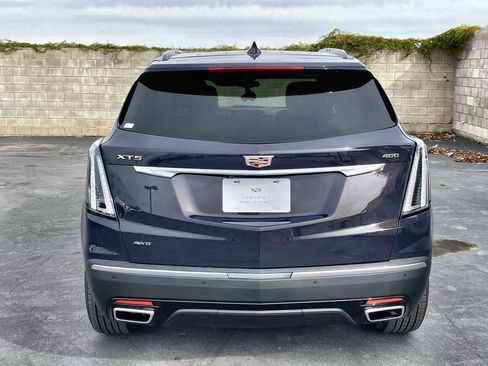 Certified 2025 Cadillac XT5 Sportv AWD/4WD image 37