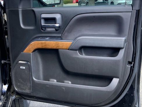 Used 2018 Chevrolet Silverado 1500 LTZ w/ Sport Package image 23