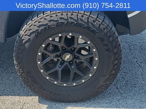 Used 2023 Chevrolet Colorado Trail Boss w/ Technology Package AWD/4WD image 27