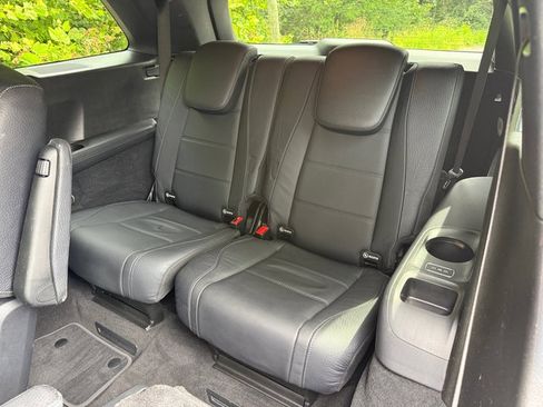 Used 2021 Mercedes-Benz GLS 580 4MATIC image 20