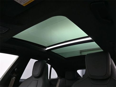 New 2025 Porsche Macan Turbo Electric image 21