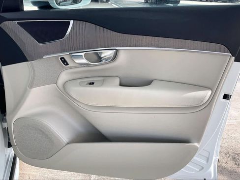 Used 2023 Volvo XC90 T8 Plus w/ Protection Package image 23