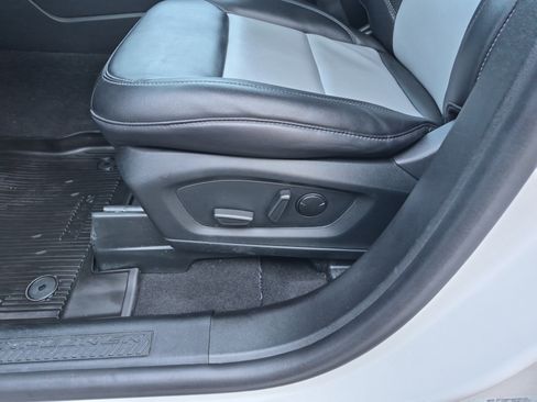 Certified 2023 Ford Explorer XLT w/ Equipment Group 202A image 12