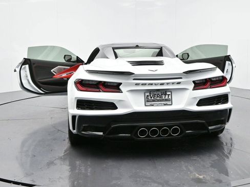 Used 2025 Chevrolet Corvette Z06 w/ Battery Protection Package image 49