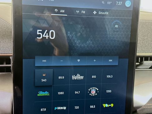 Used 2023 Ford Mustang Mach-E GT image 21