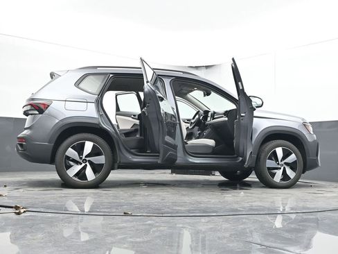 Used 2025 Volkswagen Taos S image 67