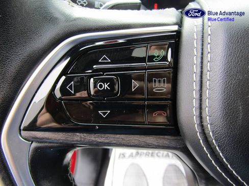 Used 2022 Jeep Grand Cherokee L Overland w/ Off Road Group AWD/4WD image 27