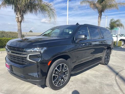 Used 2021 Chevrolet Suburban RST w/ Luxury Package image 4