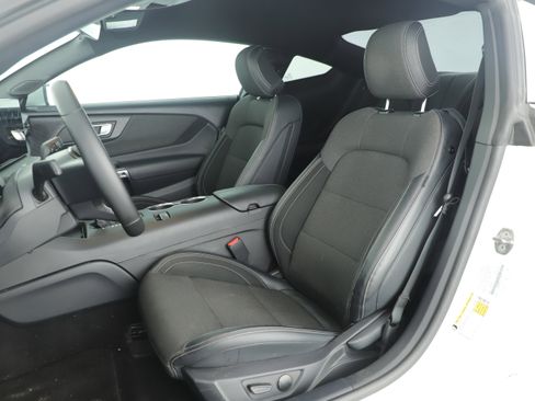 Used 2024 Ford Mustang Coupe RWD image 8