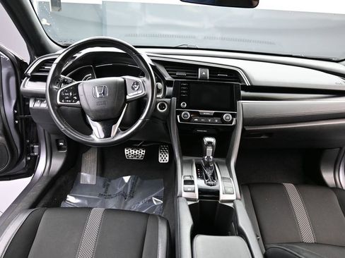 Used 2021 Honda Civic Sport image 9