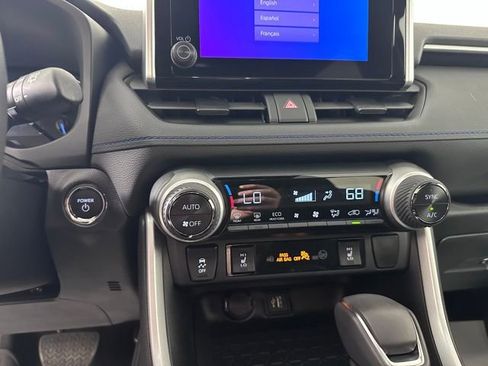 Used 2023 Toyota RAV4 SE w/ Convenience Package AWD/4WD image 29