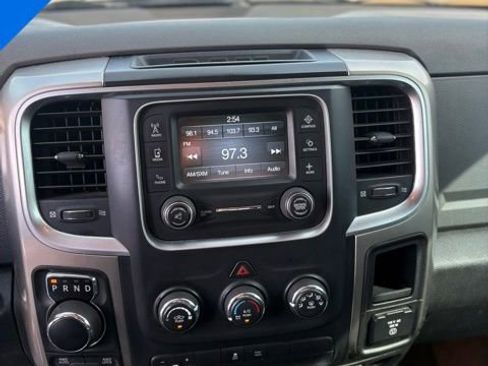 Used 2014 RAM 1500 Classic SLT AWD/4WD image 23