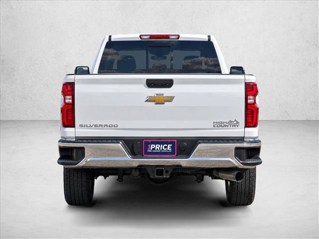 Used 2024 Chevrolet Silverado 3500 High Country w/ High Country Premium Package AWD/4WD image 8