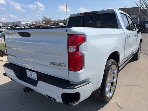 Used 2026 Chevrolet Silverado 1500 High Country image 8