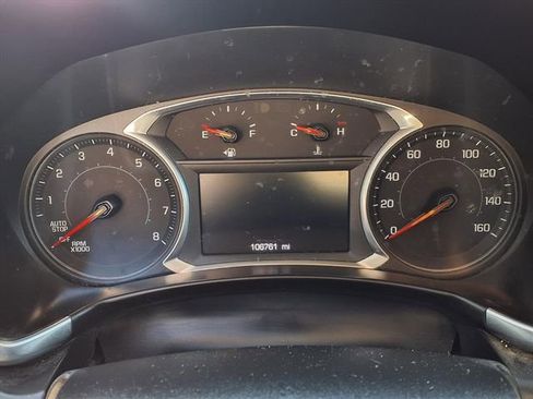 Used 2021 Chevrolet Equinox LT FWD image 15