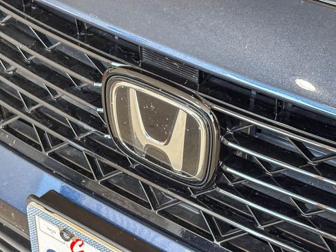 Used 2024 Honda Accord EX-L image 10