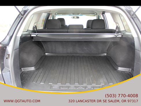Used 2010 Subaru Outback 2.5i Premium AWD/4WD image 16