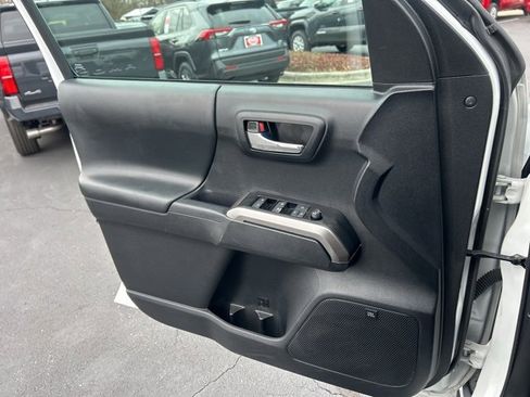 Used 2023 Toyota Tacoma Limited image 24