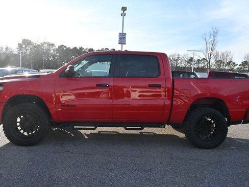 Used 2025 RAM 1500 Tradesman w/ Night Edition image 9