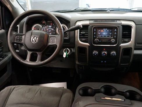 Used 2013 RAM 1500 Classic SLT w/ Premium Display Pkg image 8