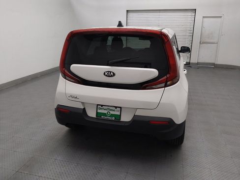 Used 2020 Kia Soul LX FWD image 7